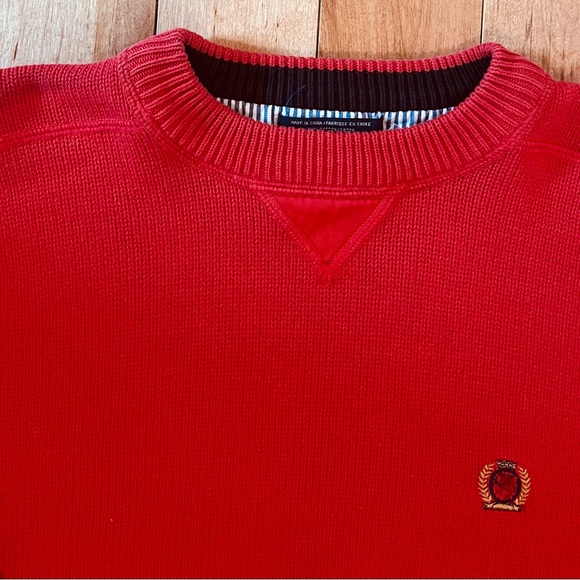 Vintage Tommy Hilfiger sweater - Picture 2 of 3